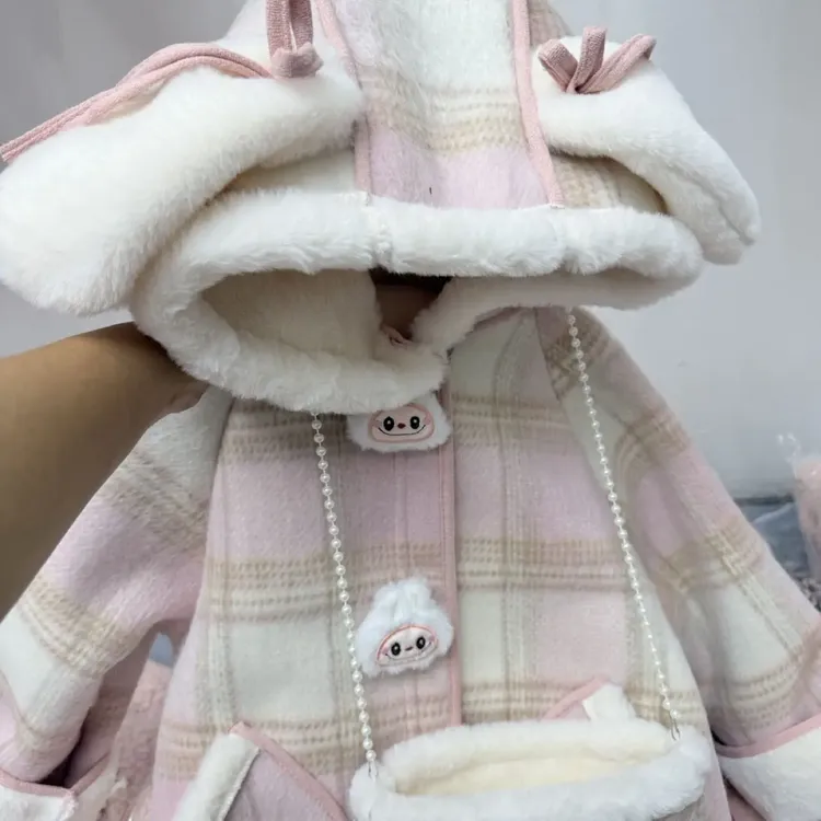 休闲风女童冬季连帽外套保暖加厚宝宝