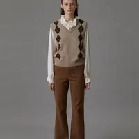 闪闪兒-精选TT*UDE*NT韩系菱形针织马甲女款上衣44102