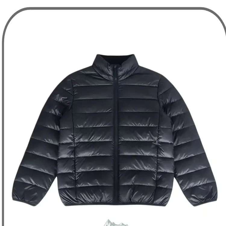 羽绒内胆，保真90绒，科技里料锁温保暖，轻薄舒适，居家户外均可！