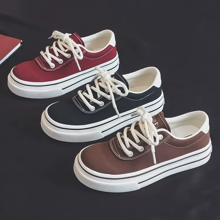 人本春季新款低帮帆布鞋女系带厚底学生百搭休闲鞋透气板鞋23237
