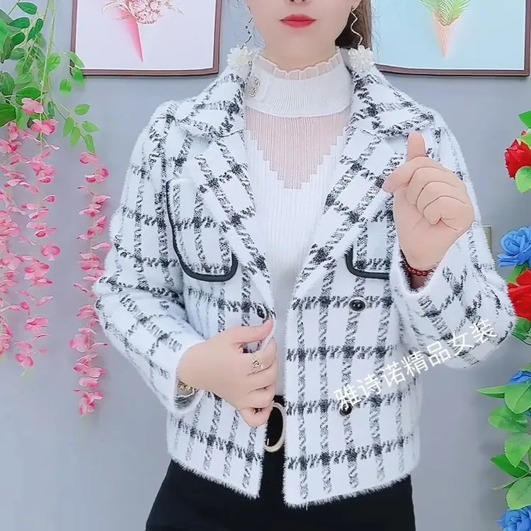 网红韩版宽松西装领仿水貂绒毛衣短款翻领外套女秋冬加厚2025新款