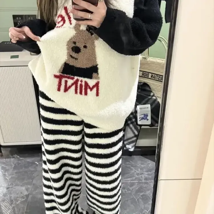 新款可爱小熊女生睡衣秋冬季加绒加厚半边绒保暖家居服套装可外穿