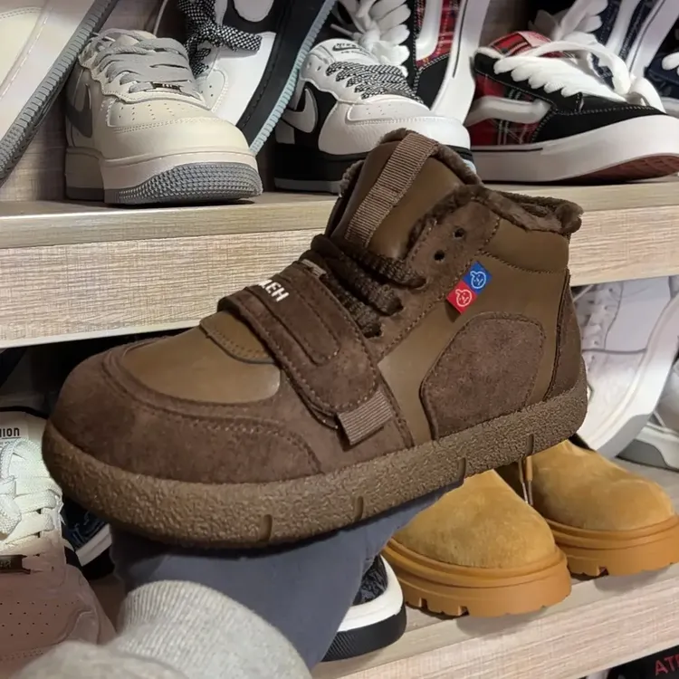 圆头中国风耐磨高帮女鞋冬季保暖软底百搭