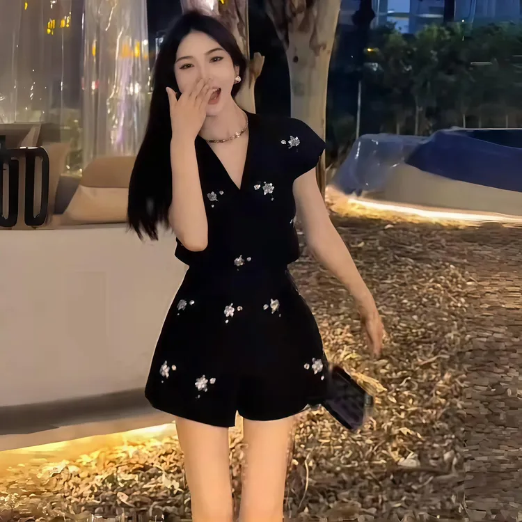 小香风亮片西装套装女夏季小飞袖短款马甲外套高腰显瘦短裤两件套