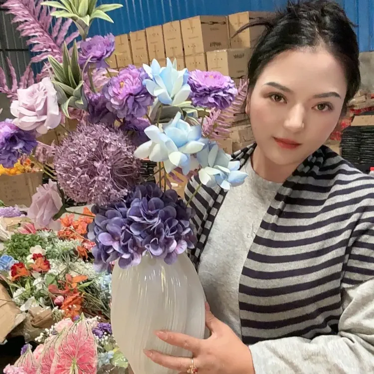 高端原创紫色系真花束适用于家居及酒店会所装饰