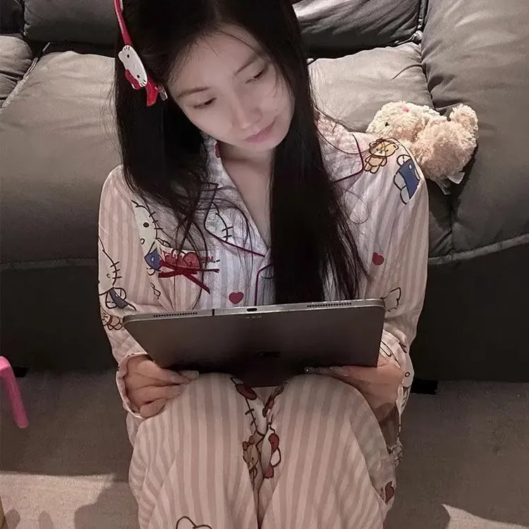 hellokitty凯蒂猫睡衣女2025新款秋季云朵棉长袖甜美家居服套装