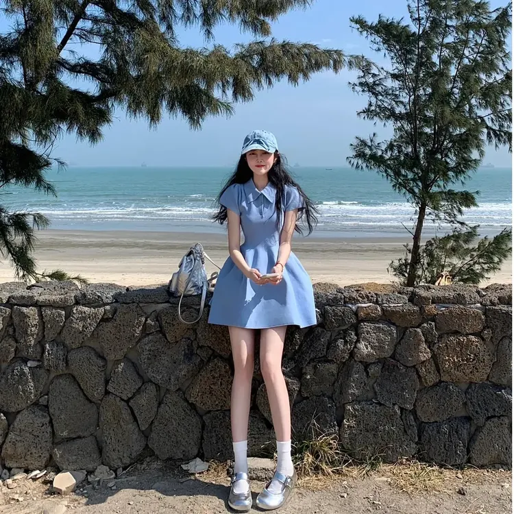 蓝色polo连衣裙子女2025新款夏季法式收腰显瘦气质a字蓬蓬短裙子