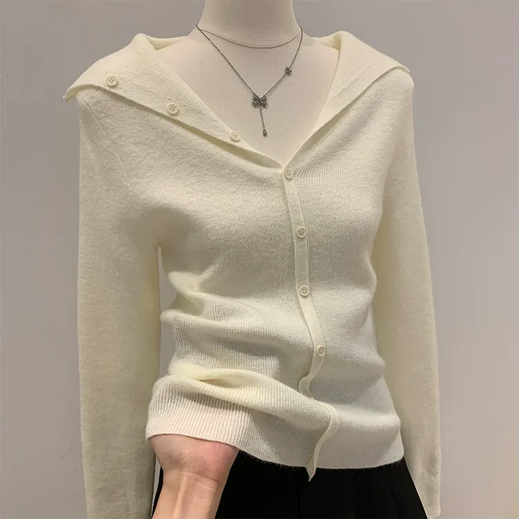 韩系翻领chic软糯针织打底衫女毛衣春季修身显瘦V领纽扣内搭上衣