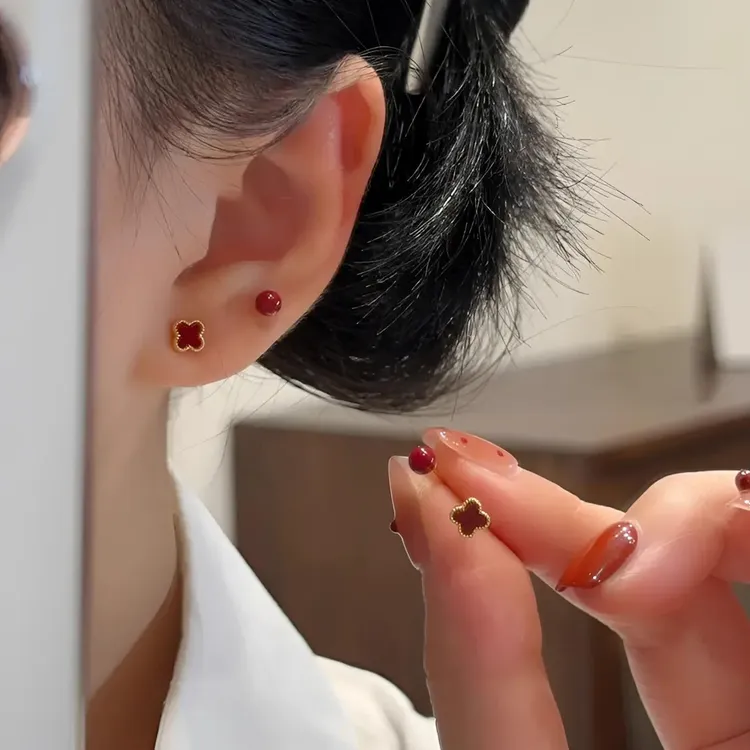 铜合金耳饰 红色四叶花珠珠四件套耳钉2025新款耳环小众气质耳饰