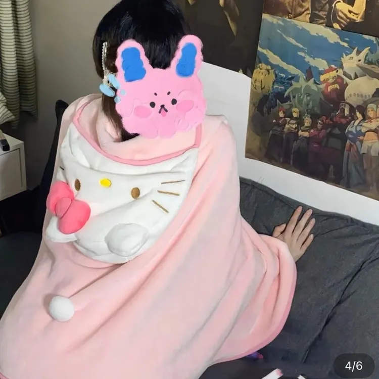 乐园同款四季kitty猫披肩毛毯粉嫩少女心凯蒂猫午睡毛毯盖被