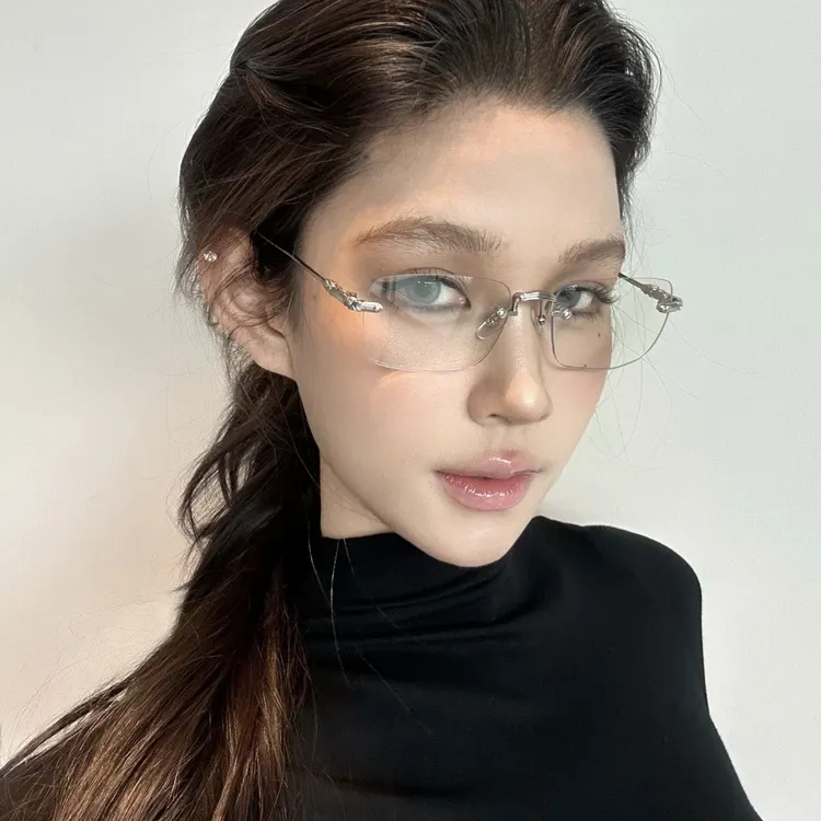 网红无边框近视眼镜女款高智感纯欲素颜显白商品图