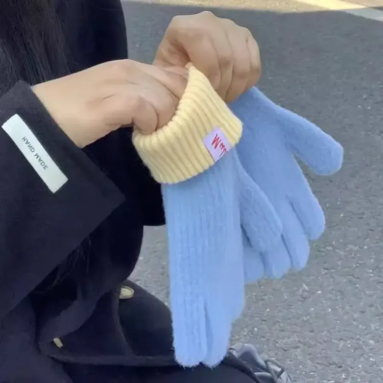 新款针织线手套女冬季新款触屏保暖加厚防寒分指韩版毛线手套X