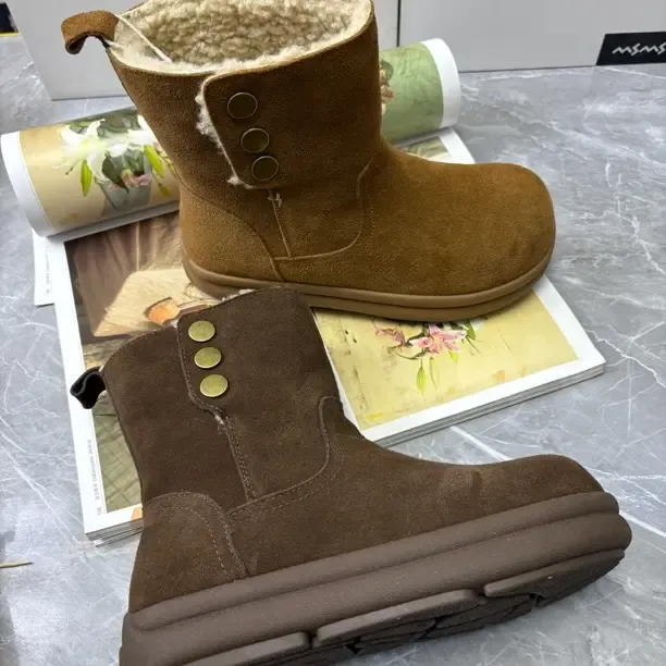 冬季新款厚底加绒保暖时尚百搭防滑两穿中筒雪地靴女款