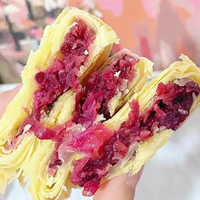 正宗云南皇家凤天玫瑰鲜花饼8个一盒，每个50克