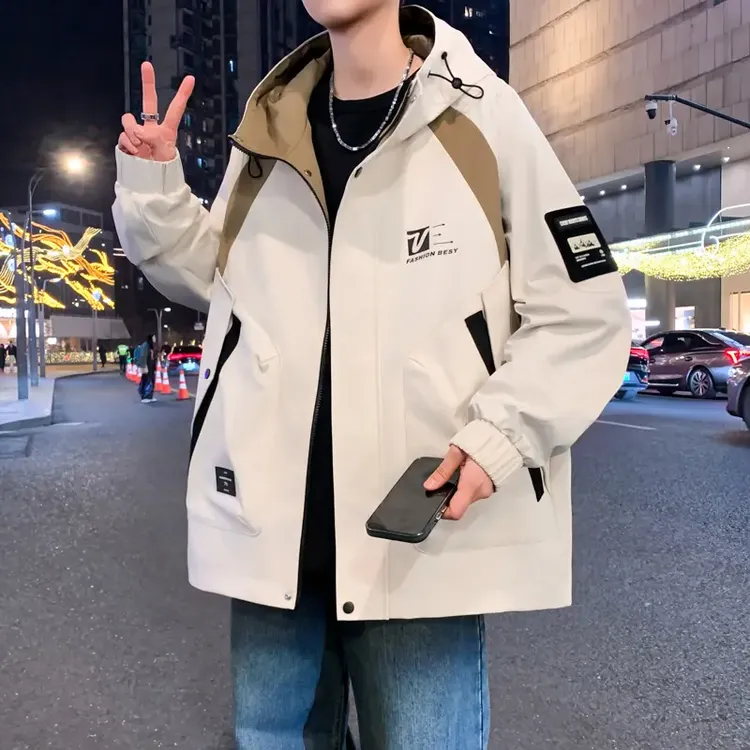 2025春季新款青少年冲锋衣夹克男款工装宽松百搭潮流休闲连帽外套