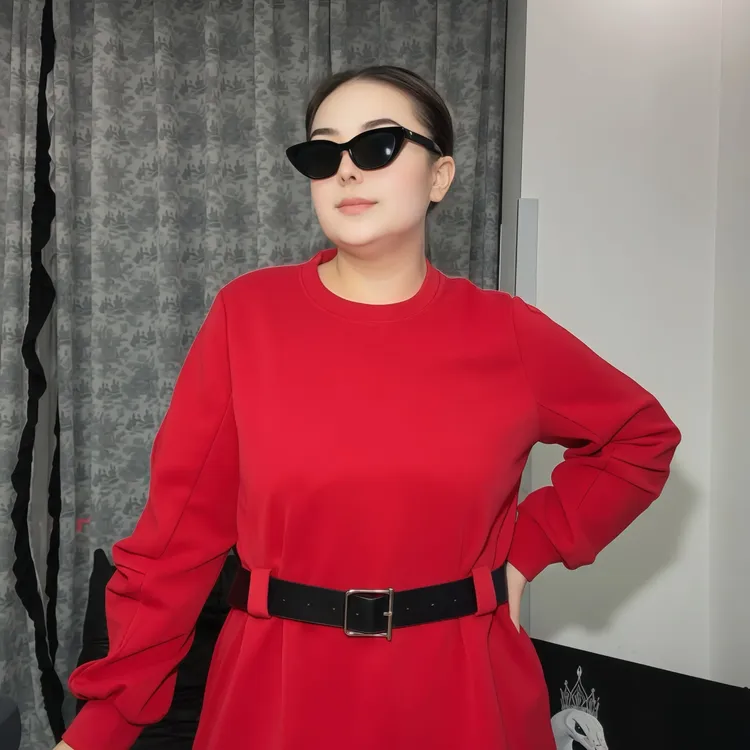 大码秋冬时尚显瘦气质百搭宽松连衣裙