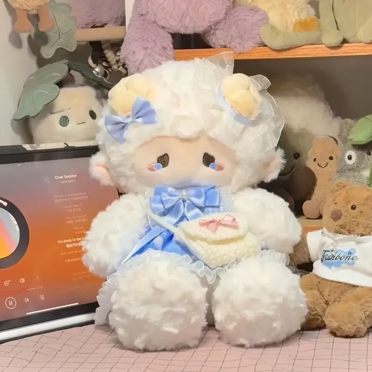 可爱泡芙小羊毛绒玩具公仔穿裙子小羊玩偶萝莉小羊床上陪睡娃娃XF