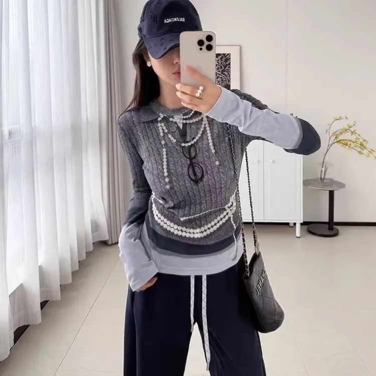 2025秋季新品趣味设计感立体印花显瘦打底衫上衣女