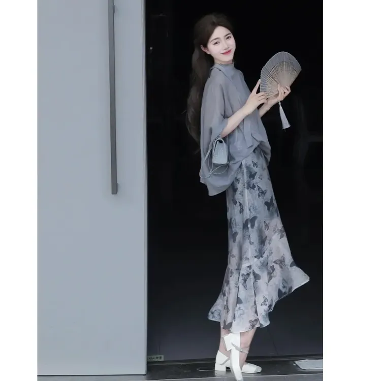 2025夏季女法式简约禅意风半身裙褶皱设计感防晒衬衫微透宽松上衣