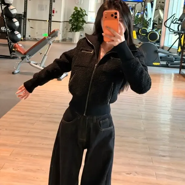 老板一米五"白女松弛线"嗲糯糯托卡绒感苣保暖环保仿羊羔毛外套冬