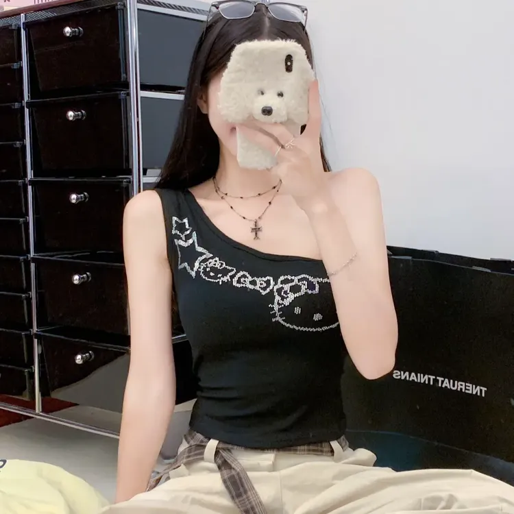 夏季新款辣妹字母猫咪烫钻斜肩短款背心露肩百搭上衣女潮韩系小众