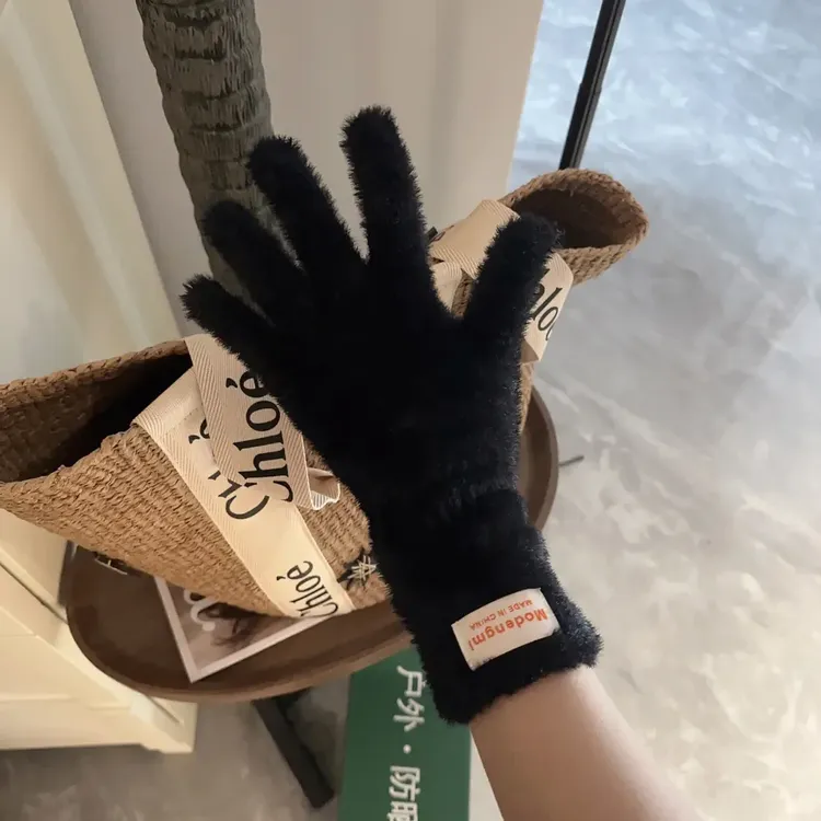 秋冬新款软糯仿兔毛绒手套女冬季保暖少女长腕玫红色加厚五指手套