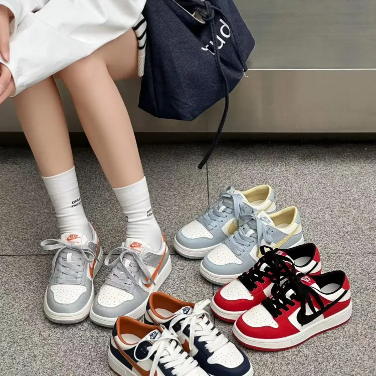 2026新款韩版简约平底小白鞋外穿百搭休闲软底软皮平底小白鞋