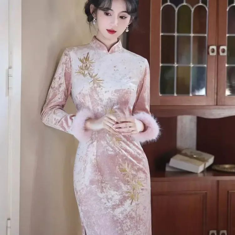 新款加绒加厚冬季新中式改良旗袍长袖金丝绒修身气质加绒旗袍冬款