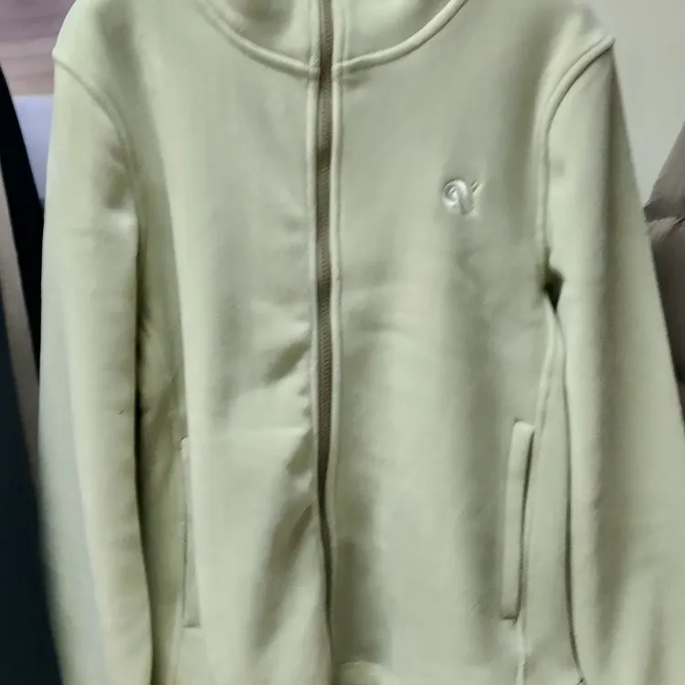 秋冬云感绒立领女士休闲保暖外套