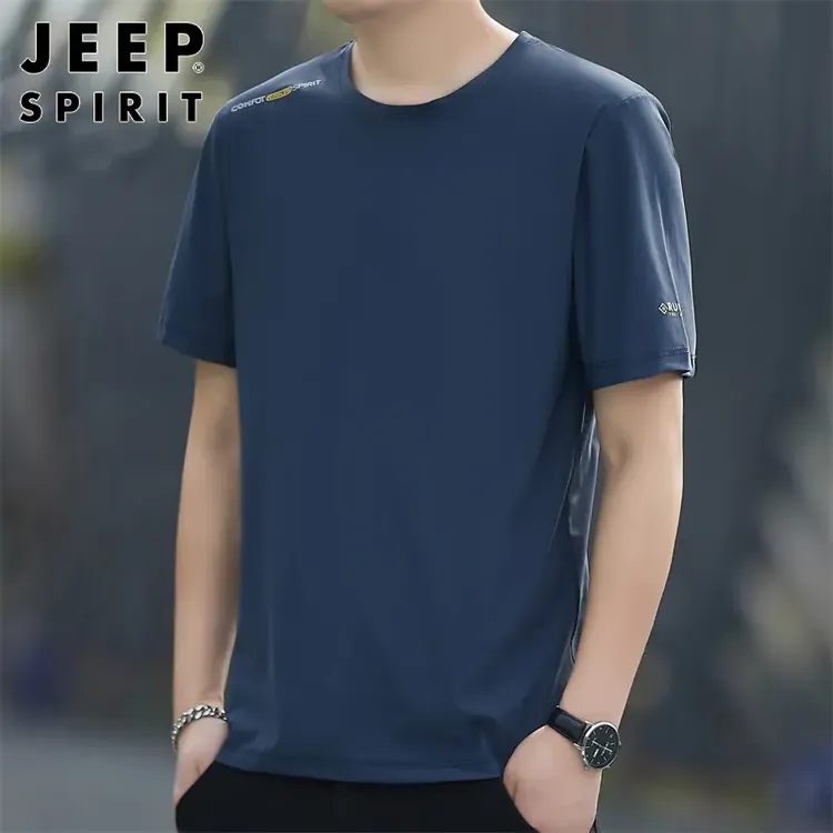 Jeep吉普冰丝运动短袖T恤夏季薄款圆领宽松潮牌简约透气男士上衣