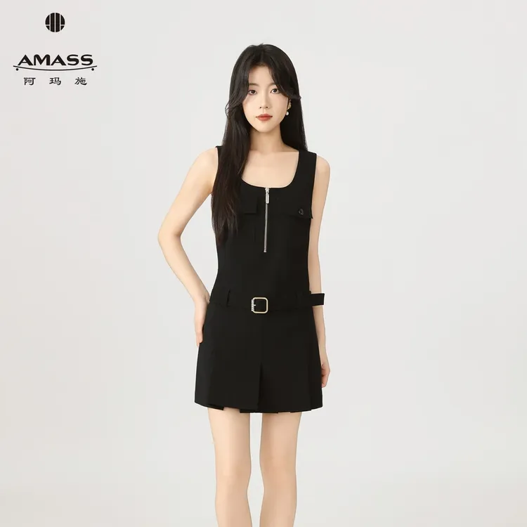 AMASS/阿玛施ins洋气休闲方领无袖设计感显瘦背带连衣裙夏550029