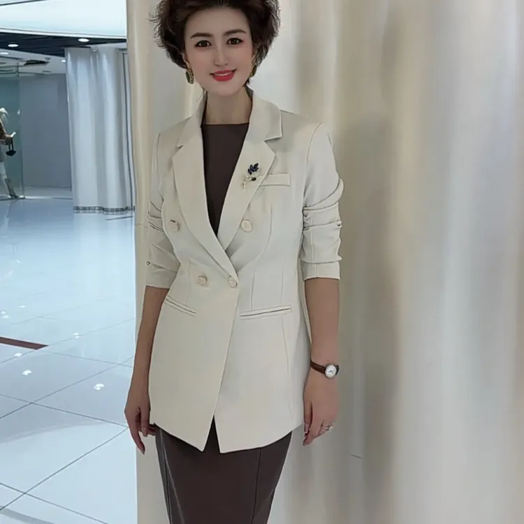 秋冬气质显瘦收腰修身米白色西装外套