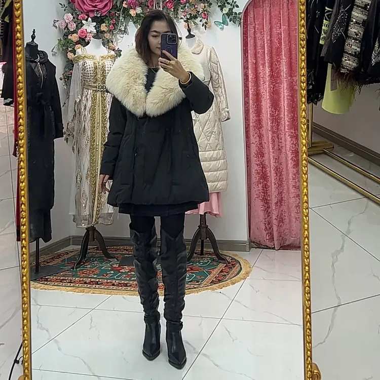 长袖高端风女士中款鹅绒服短款女装