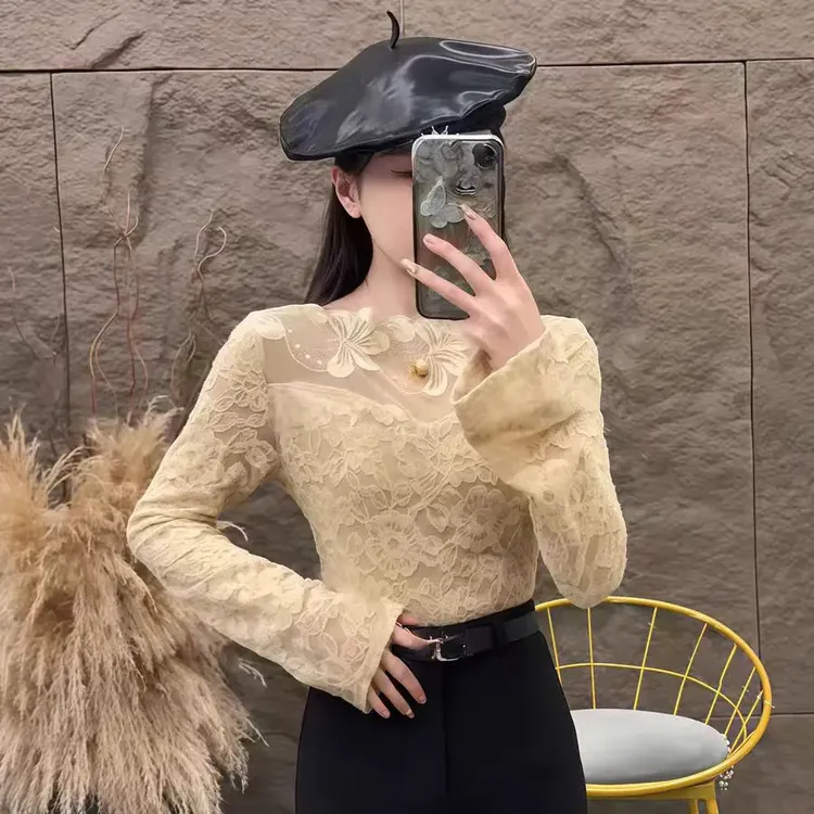 冬季新款加绒V领蕾丝打底衫女修身显瘦百搭洋气长袖内搭上衣1677