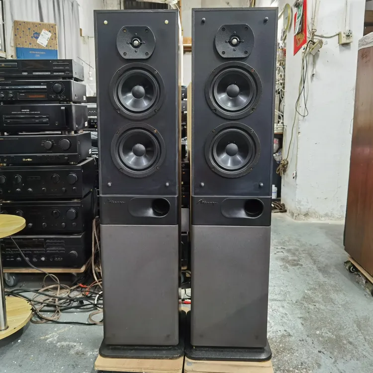 8新  8新 加拿大米拉奇990音箱 运费到付二手物品售出不支持退货