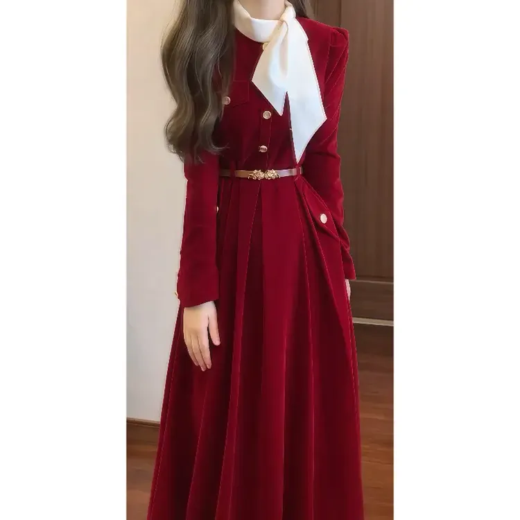 法式千金风蝴蝶结加厚丝绒连衣裙晚宴会正式场合礼服长裙秋冬新款