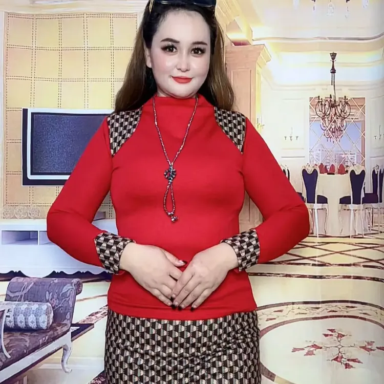 T恤红色拼接印花常规款加绒冬季女长袖半高领和短裙两件套套装