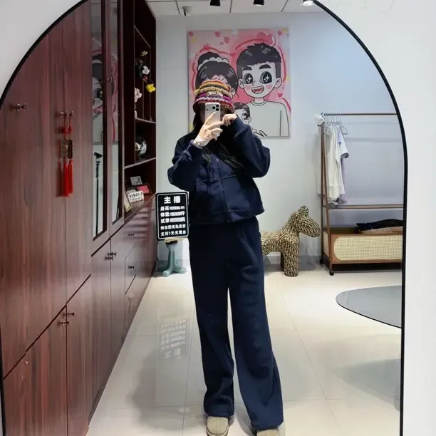 小栽愣家显瘦加绒瑜伽套装