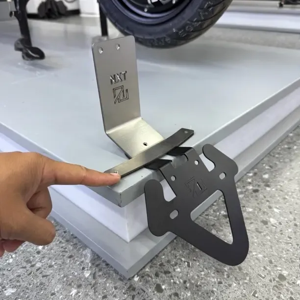 电动车车牌支架车牌上移支架固定款适配小牛NXT系列车型车牌架