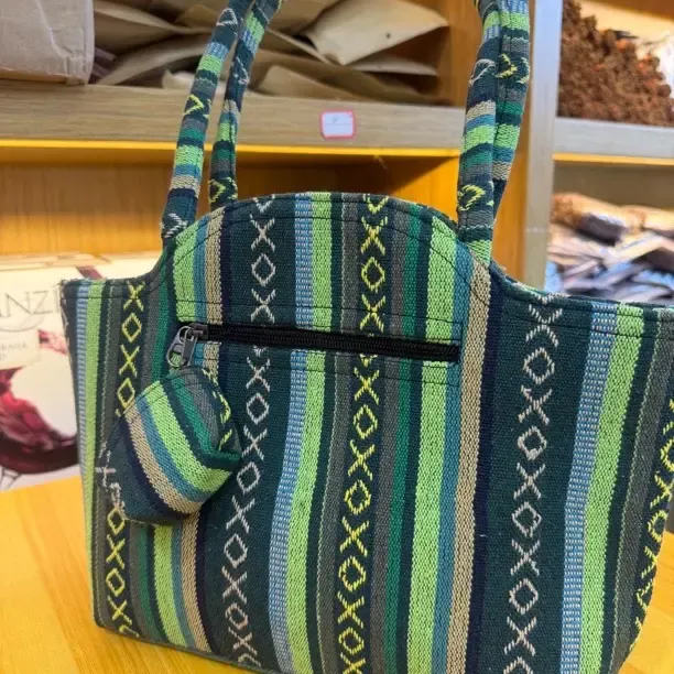 尼泊尔纯手工编织女士单肩包