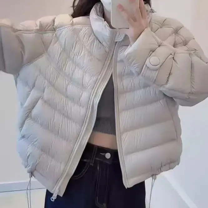 语十琪落肩袖立领包袖2508纯色女保暖超轻羽绒服冬季女装时尚