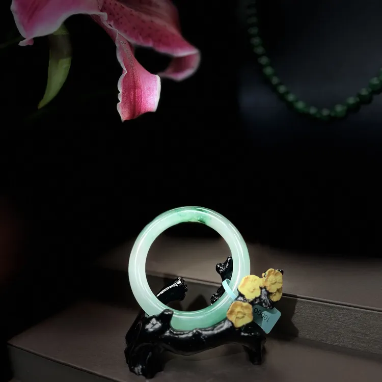 非洲翠双耳挂翠～58×10.8×11