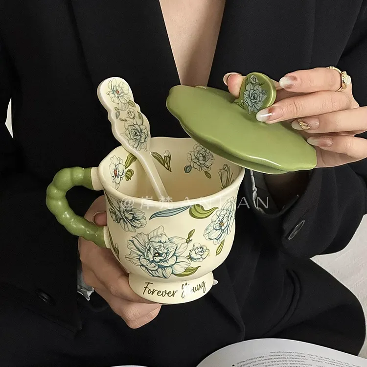 小清新陶瓷马克杯办公室上班水杯带盖勺子大容量精致送女生礼物