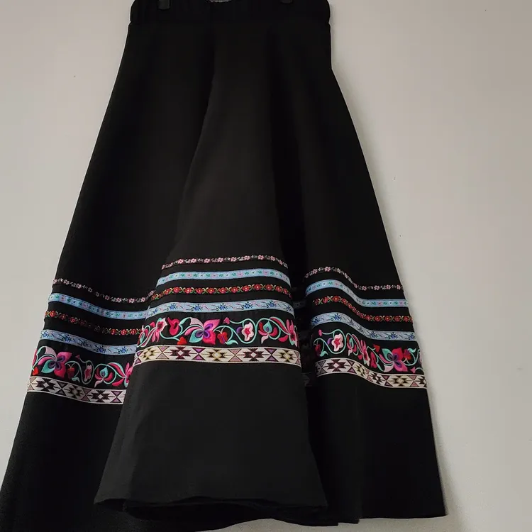 95/140斤穿苗族土家族布依族壮族大摆裙民族风日常装百搭经典重工