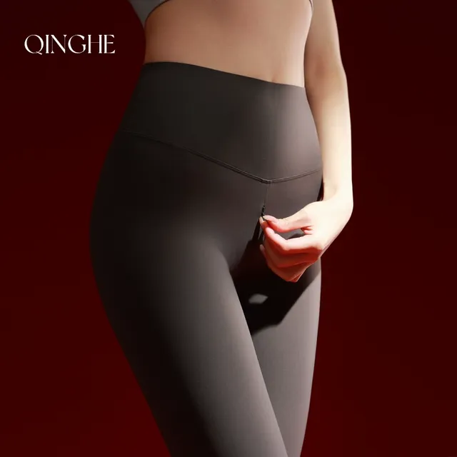 轻禾「露薇」收腹美腰女运动瑜伽裤普拉提健身2025新款外穿鲨鱼裤