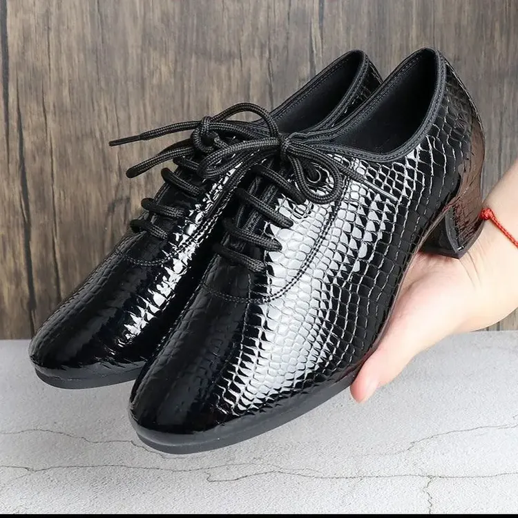 女士成人真皮拉丁舞鞋春秋适用于摩登舞水兵舞交谊舞广场舞蹈