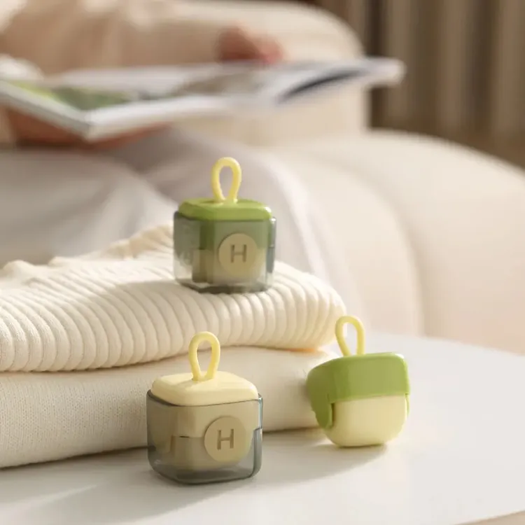 可水洗创意滚筒式粘毛器新款多功能清洁除毛球便携家用不伤衣粘毛