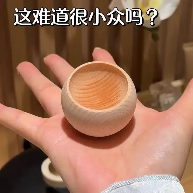 【热销10万件】不倒翁扩香木车载香薰扩香器精油花露水风油精室内