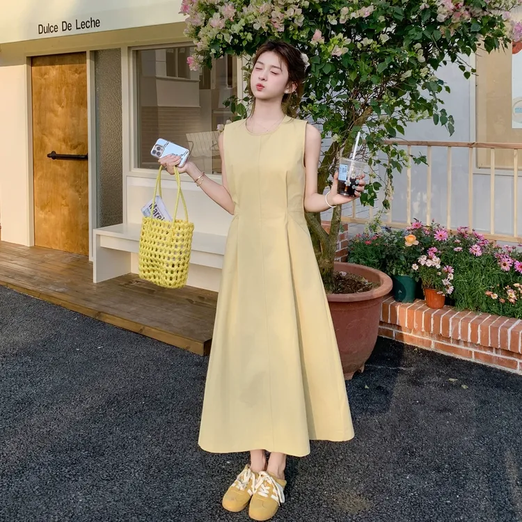 黄色无袖春款连衣裙女夏2025新款气质法式茶歇裙显瘦小个子