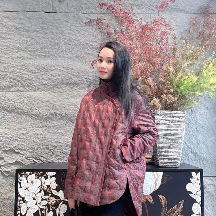 新中式国风绣花半高领长款白鹅绒保暖冬季羽绒外套女